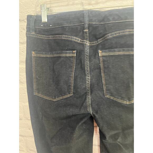 White House Black Market The Skinny Ankle Jean - Size 6 - Picture 7 of 7